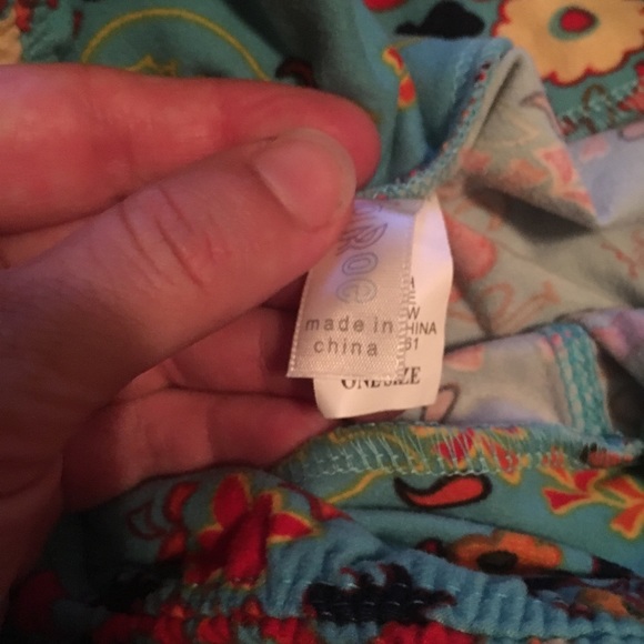 LuLaRoe Tall and Curvy eUC leggings - Picture 2 of 2